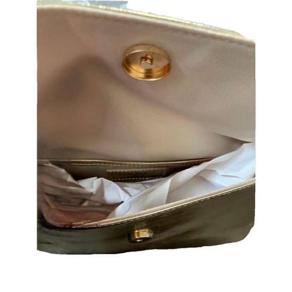 NWT Nicole Miller Gold Shoulder purse - Picture 4 of 4